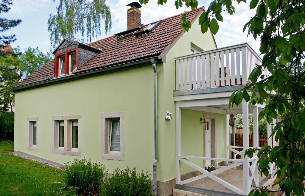 Kleines Haeuschen - Ferien In Cossebaude Villa Dresden Bagian luar foto